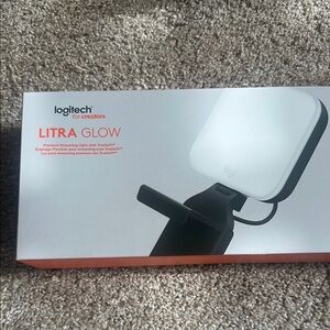 3 x Logitech Litra Glow Streaming Light